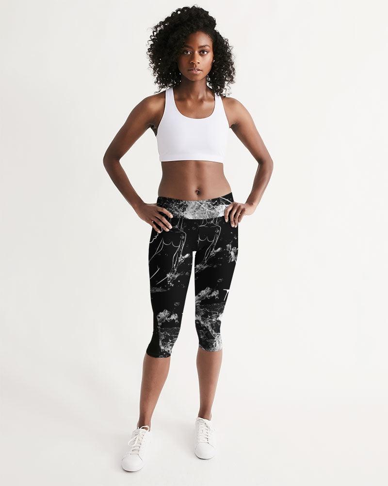 Universe A1 Women's Mid-Rise Capri